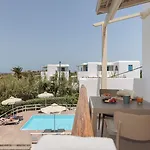 Maria's & Apartamento Agia Anna (Naxos)