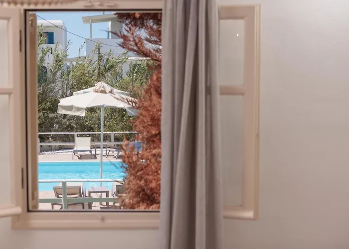 Maria's & * Agia Anna (Naxos)