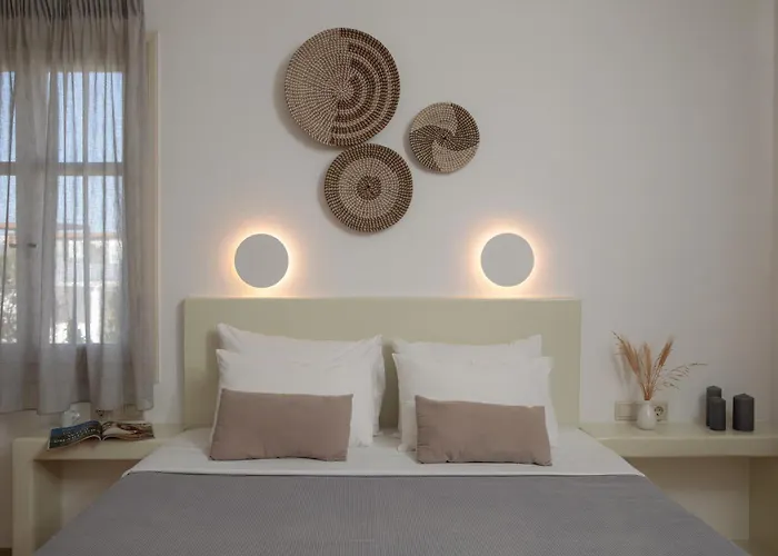 Maria's & * Agia Anna (Naxos)