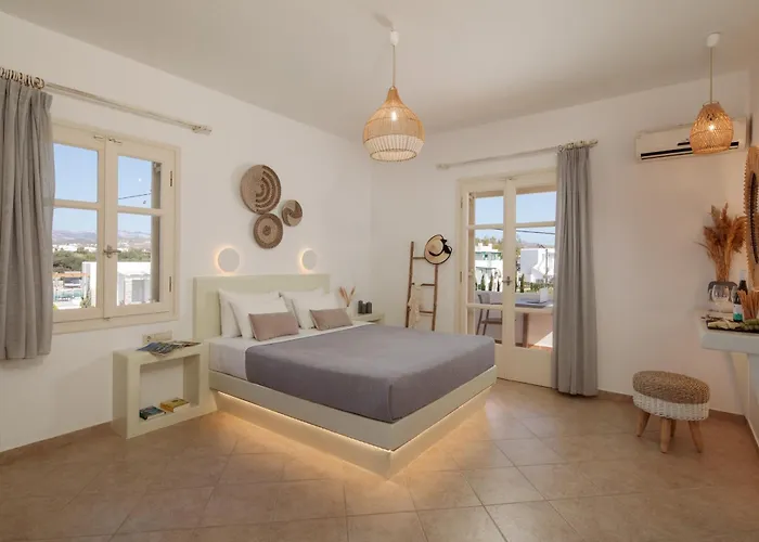 Maria's & * Agia Anna (Naxos)