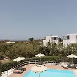 Maria's & アパート Agia Anna (Naxos)