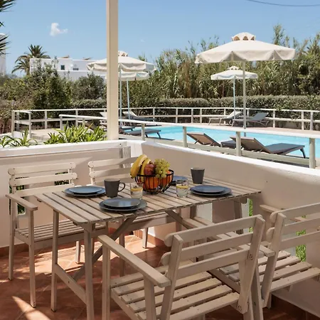 Maria's & Lägenhet Agia Anna (Naxos)