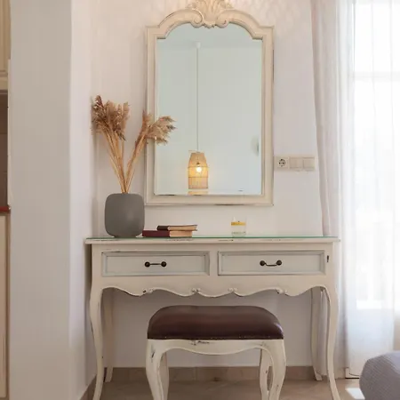 Maria's & Studios Apartment Agia Anna (Naxos)