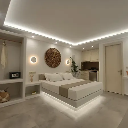Maria's & Studios Apartment *