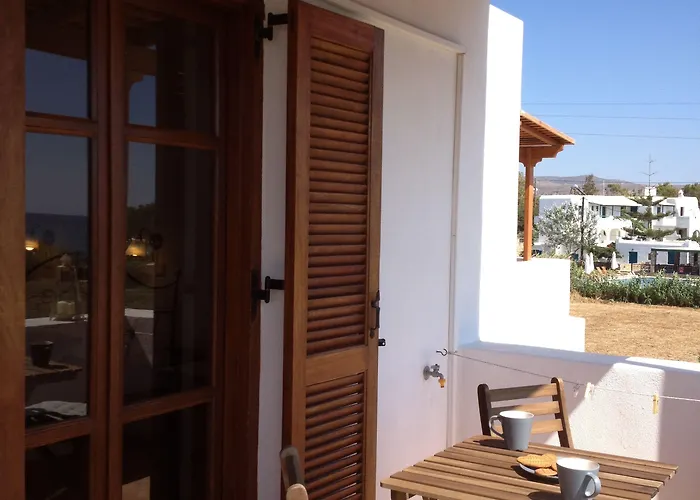 Maria's & アパート Agia Anna (Naxos)